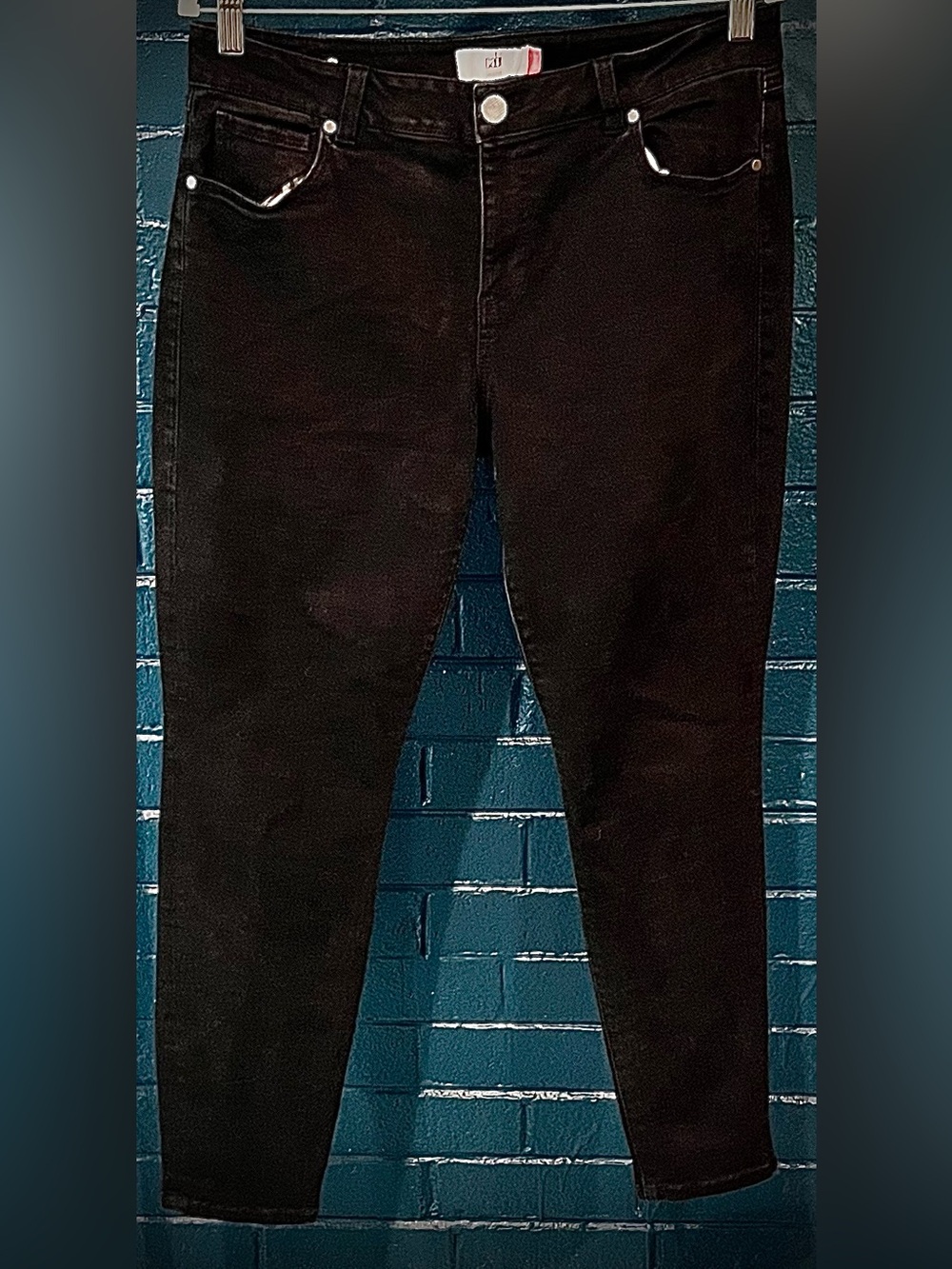 Black Women's Slim Jeans - Classic Stretch Denim